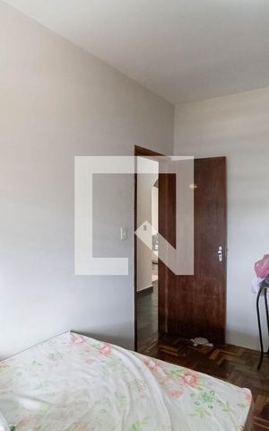 Casa à venda com 360m², 3 quartos e 2 vagas Casa à venda com 360m², 3 quartos e 2 vagasQuarto 1