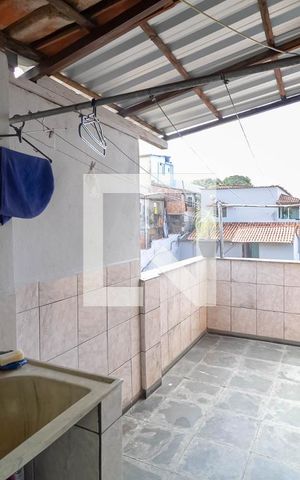 Casa à venda com 360m², 3 quartos e 2 vagas Casa à venda com 360m², 3 quartos e 2 vagasÁrea de serviço