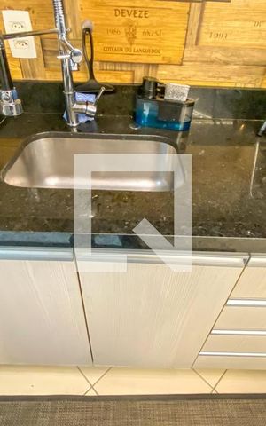 Apartamento para alugar com 60m², 2 quartos e 1 vaga Apartamento para alugar com 60m², 2 quartos e 1 vagaCozinha