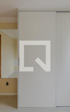 Apartamento à venda com 355m², 3 quartos e 3 vagas Apartamento à venda com 355m², 3 quartos e 3 vagasQuarto 3