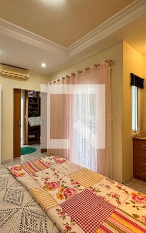 Casa à venda com 335m², 5 quartos e 3 vagas Casa à venda com 335m², 5 quartos e 3 vagasSuíte 1