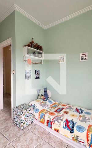 Casa à venda com 335m², 5 quartos e 3 vagas Casa à venda com 335m², 5 quartos e 3 vagasQuarto 1