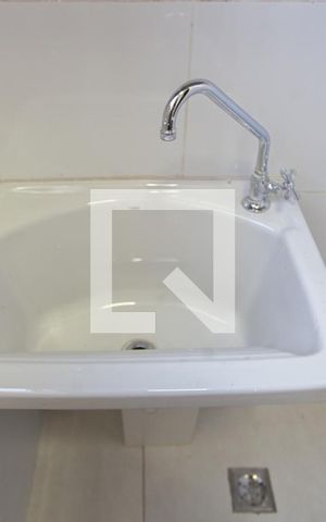 Apartamento à venda com 47m², 2 quartos e 1 vaga Apartamento à venda com 47m², 2 quartos e 1 vagaÁrea de Serviço