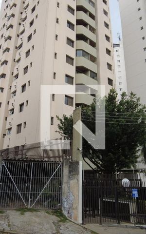 Apartamento à venda com 67m², 2 quartos e 1 vagaFachada