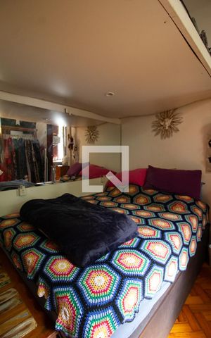 Apartamento à venda com 28m², 1 quarto e sem vaga Apartamento à venda com 28m², 1 quarto e sem vagaDetalhe do quarto