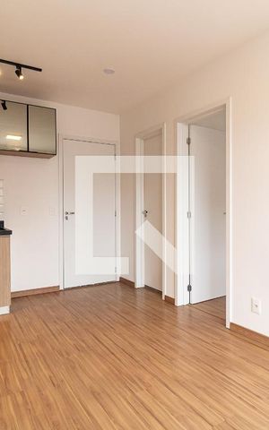 Apartamento para alugar com 37m², 2 quartos e sem vaga Apartamento para alugar com 37m², 2 quartos e sem vagaSala