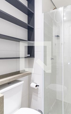 Apartamento para alugar com 37m², 2 quartos e sem vaga Apartamento para alugar com 37m², 2 quartos e sem vagaBanheiro
