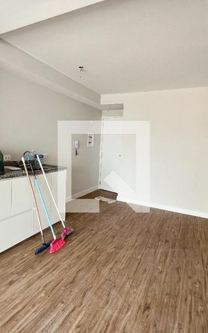 Apartamento à venda com 46m², 2 quartos e 1 vaga Apartamento à venda com 46m², 2 quartos e 1 vagaSala