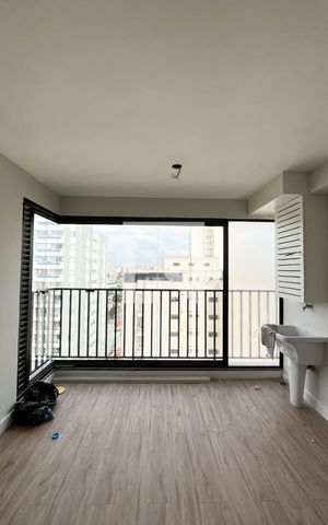 Apartamento à venda com 46m², 2 quartos e 1 vaga Apartamento à venda com 46m², 2 quartos e 1 vagaVaranda