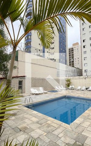 Apartamento à venda com 75m², 3 quartos e 1 vaga Apartamento à venda com 75m², 3 quartos e 1 vagaÁrea comum - Piscina
