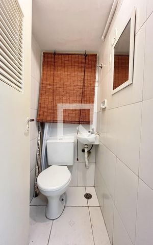 Apartamento à venda com 75m², 3 quartos e 1 vaga Apartamento à venda com 75m², 3 quartos e 1 vagaBanheiro de serviço
