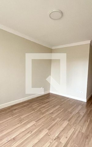Apartamento à venda com 75m², 3 quartos e 1 vaga Apartamento à venda com 75m², 3 quartos e 1 vagaSala