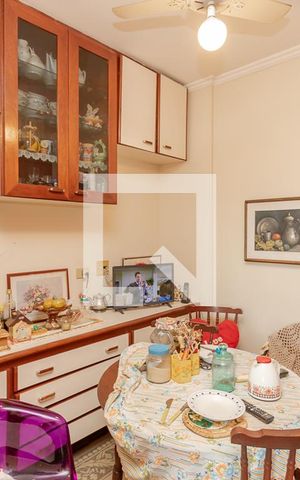 Apartamento à venda com 187m², 4 quartos e 3 vagas Apartamento à venda com 187m², 4 quartos e 3 vagasCopa