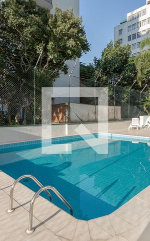 Apartamento à venda com 187m², 4 quartos e 3 vagas Apartamento à venda com 187m², 4 quartos e 3 vagasPiscina