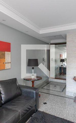 Apartamento à venda com 187m², 4 quartos e 3 vagas Apartamento à venda com 187m², 4 quartos e 3 vagasHall de Entrada