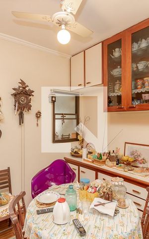 Apartamento à venda com 187m², 4 quartos e 3 vagas Apartamento à venda com 187m², 4 quartos e 3 vagasCopa