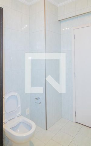 Casa à venda com 650m², 6 quartos e 4 vagas Casa à venda com 650m², 6 quartos e 4 vagasSuíte 2