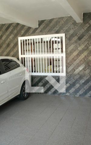 Casa à venda com 260m², 3 quartos e 2 vagasGaragem