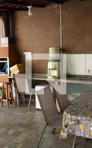 Casa à venda com 260m², 3 quartos e 2 vagasàrea de Churrasco