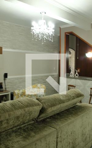 Casa à venda com 260m², 3 quartos e 2 vagasSala