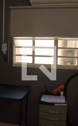 Casa à venda com 260m², 3 quartos e 2 vagasQuarto 2 Edicula /Serviço