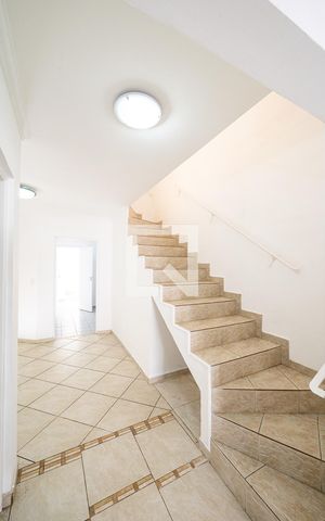 Casa à venda com 91m², 3 quartos e 2 vagasSala de jantar