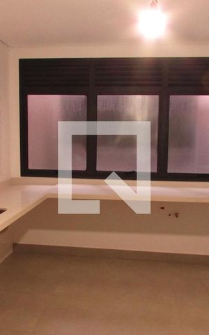 Casa de condomínio à venda com 523m², 4 quartos e 4 vagasCozinha