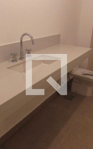Casa de condomínio à venda com 523m², 4 quartos e 4 vagasBanheiro da Suíte 3