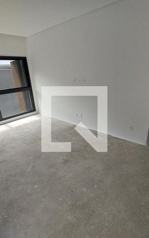Casa à venda com 707m², 5 quartos e 6 vagasQuarto Suíte