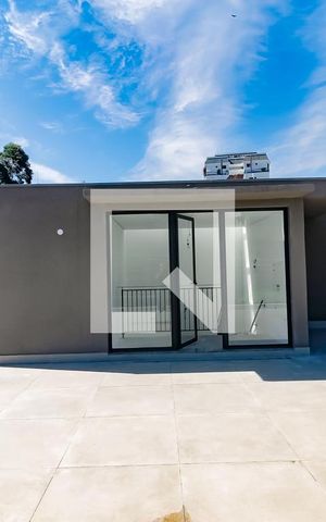 Casa de condomínio à venda com 548m², 4 quartos e 4 vagasVaranda