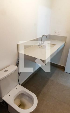 Casa de condomínio à venda com 548m², 4 quartos e 4 vagasBanheiro da Suíte 1