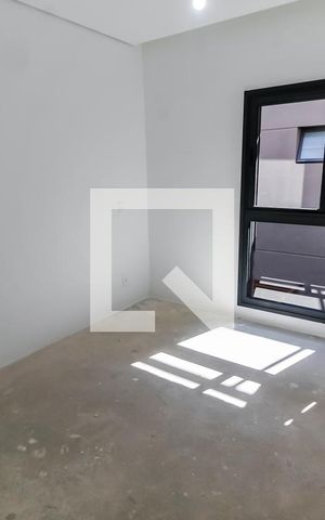 Casa de condomínio à venda com 548m², 4 quartos e 4 vagasSuíte 3
