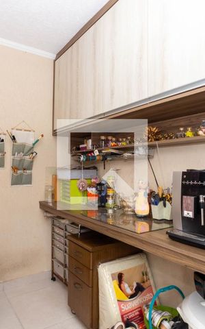 Casa à venda com 300m², 3 quartos e 8 vagas Casa à venda com 300m², 3 quartos e 8 vagasQuarto de Serviço