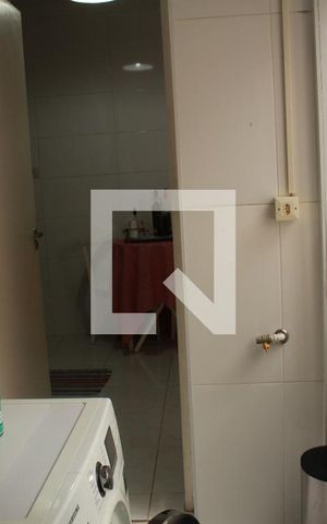 Apartamento à venda com 90m², 2 quartos e 1 vagaÁrea de Serviço