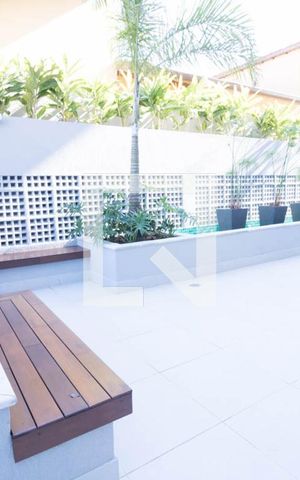 Apartamento à venda com 71m², 2 quartos e 2 vagas Apartamento à venda com 71m², 2 quartos e 2 vagasEntrada