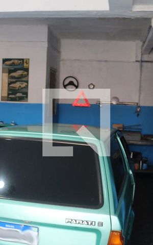 Casa à venda com 180m², 2 quartos e 2 vagasGaragem