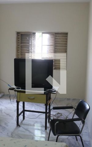 Casa à venda com 180m², 2 quartos e 2 vagasQuarto