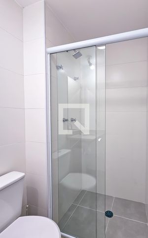 Apartamento à venda com 47m², 1 quarto e 1 vaga Apartamento à venda com 47m², 1 quarto e 1 vagaBANHEIRO
