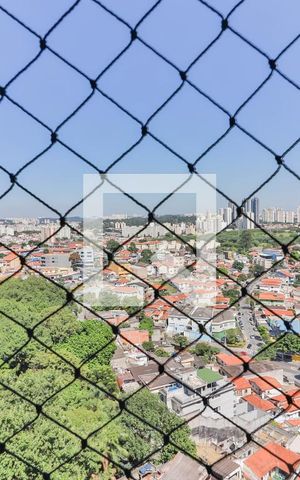 Apartamento à venda com 60m², 3 quartos e 1 vaga Apartamento à venda com 60m², 3 quartos e 1 vagaVaranda