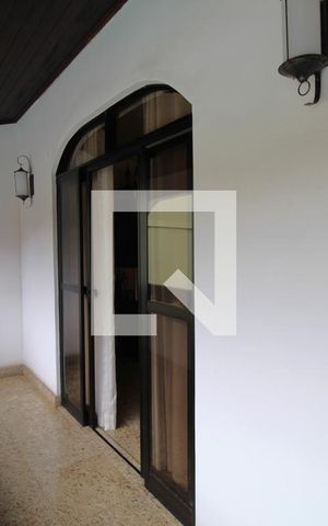 Casa à venda com 350m², 3 quartos e 3 vagasVaranda da sala