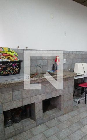 Casa à venda com 350m², 3 quartos e 3 vagasÁrea de serviço