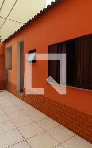 Casa à venda com 350m², 3 quartos e 3 vagasEdícula - Quarto, sauna, canil, área de serviço