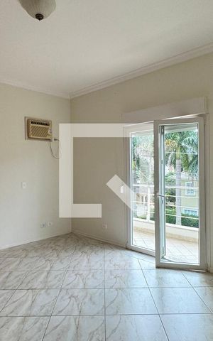 Casa de condomínio à venda com 400m², 4 quartos e 4 vagasSuíte 2