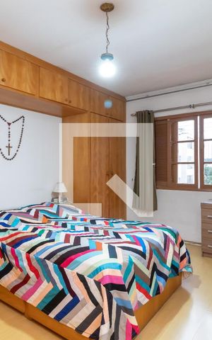 Casa à venda com 140m², 2 quartos e 2 vagasQuarto 1