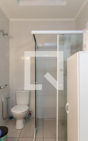 Casa à venda com 140m², 2 quartos e 2 vagasBanheiro 