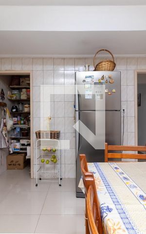 Casa à venda com 140m², 2 quartos e 2 vagasCozinha