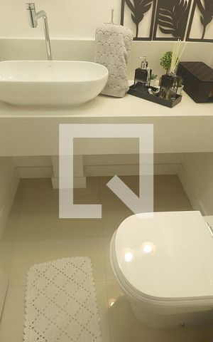 Apartamento para alugar com 153m², 3 quartos e 3 vagasLavabo
