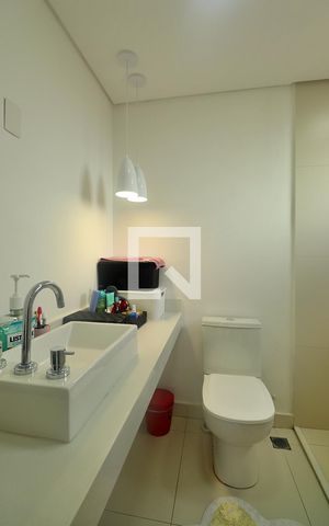 Apartamento para alugar com 153m², 3 quartos e 3 vagasSuíte 3 - Banheiro do Quarto 3