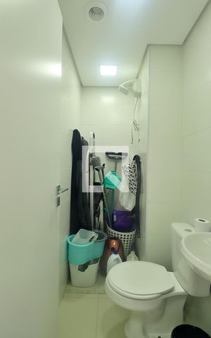 Apartamento para alugar com 153m², 3 quartos e 3 vagasBanheiro de serviço