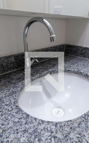 Apartamento para alugar com 35m², 1 quarto e sem vagaBanheiro da Suíte